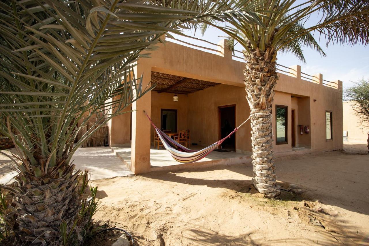 Telal Resort Al Ain Buitenkant foto The Al Maha Resort